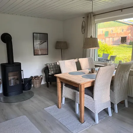 Urlaub In Unserem „kleinen Haus“ Апартаменты Nindorf (Dithmarschen)